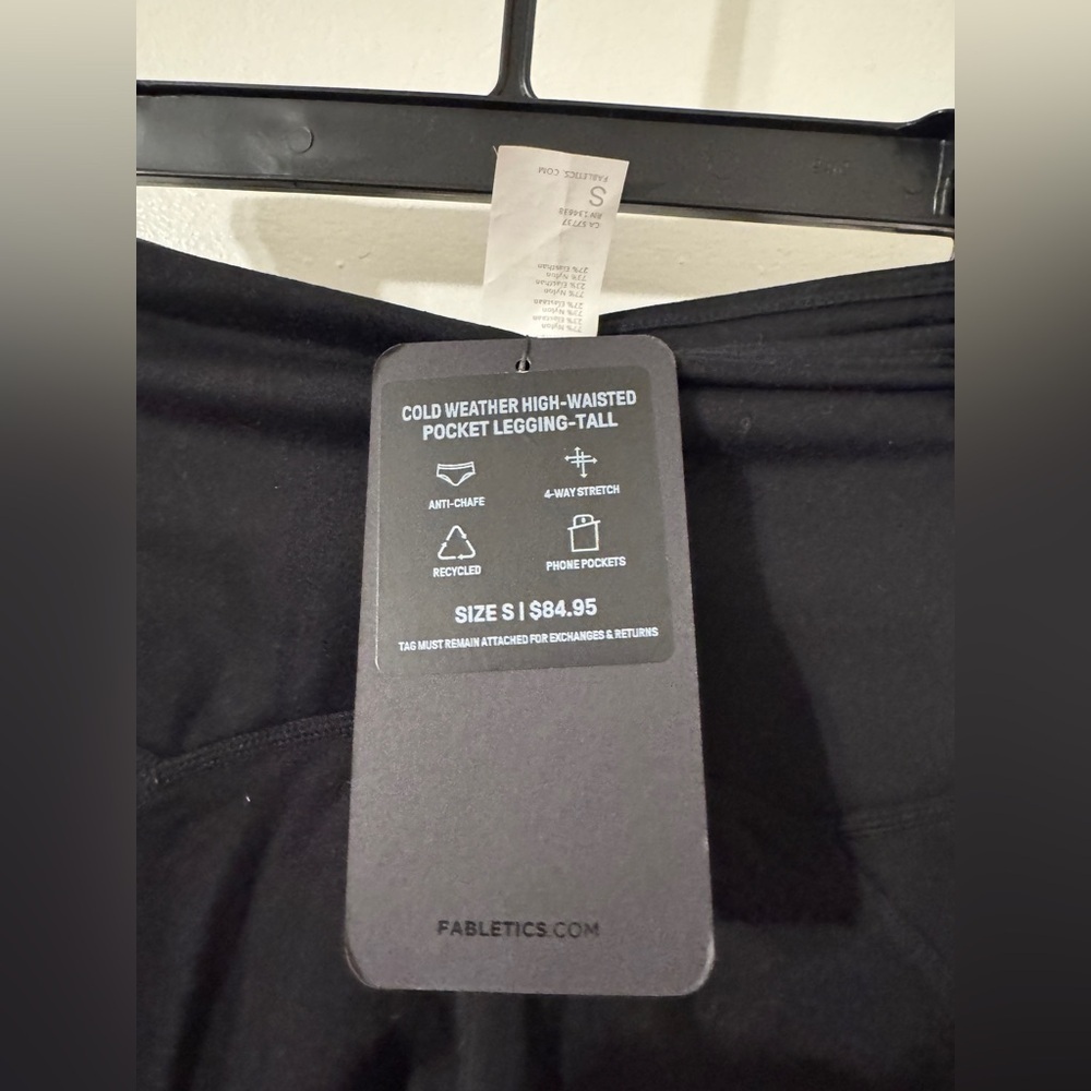 Fabletics Cold Weather High-Waisted Pocket Legging Sz Small Tall - Picture 7 of 8